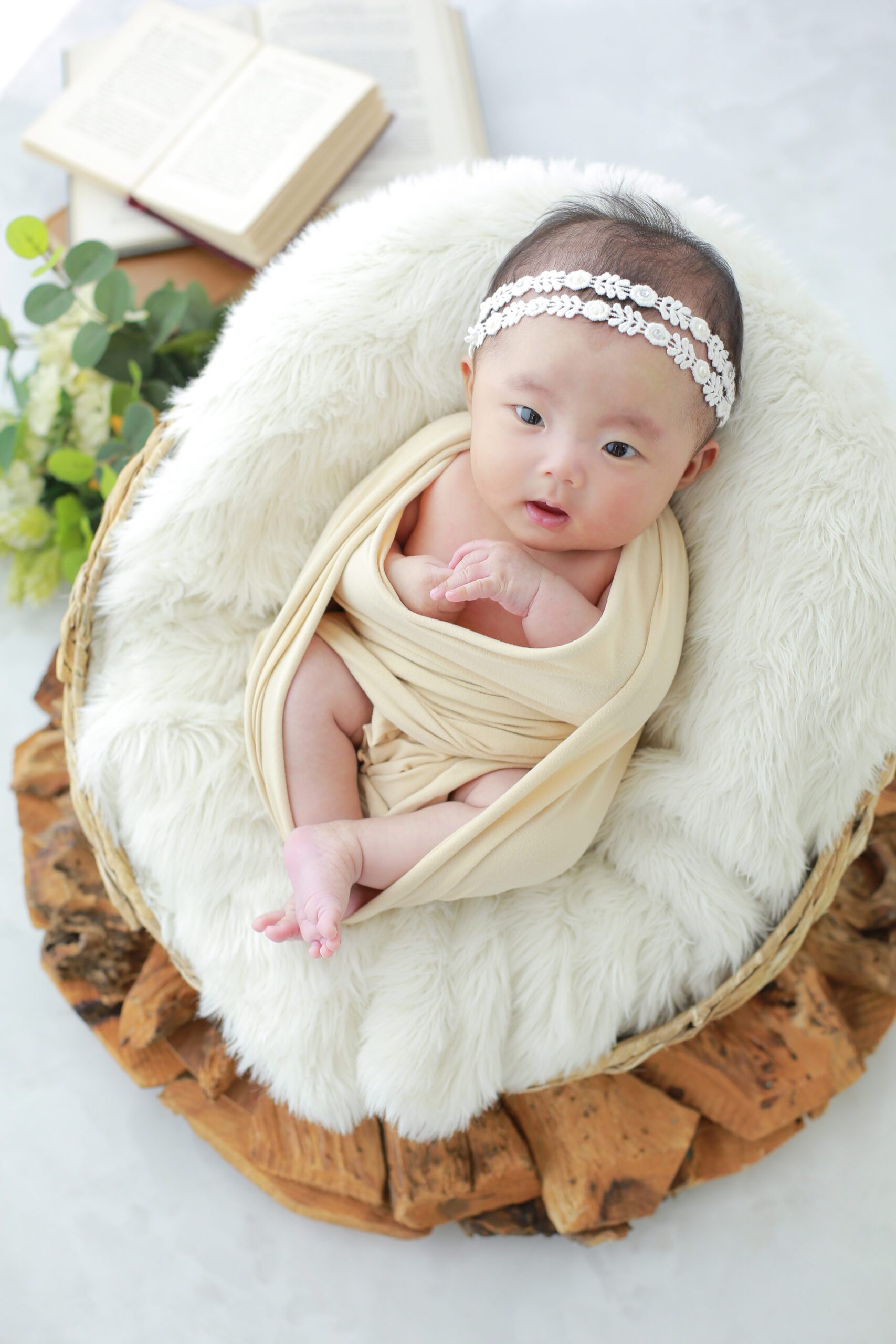 フォトスタジオ　上越　アニーズスタジオ　写真館　ニューボーン　新生児　ニューボーンフォト　おくるみ　新生児写真　かわいい
