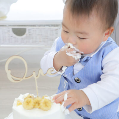 アニーズスタジオ　写真館　フォトスタジオ　上越　スマッシュケーキ　1歳お誕生日　ケーキ　