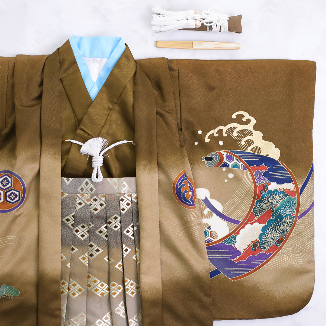 七五三　和装　着物　長岡　新潟　5歳　写真館　フォトスタジオ 　神社　お参り　アニーズスタジオ　撮影　外出　袴　可愛い　カ ッコいい