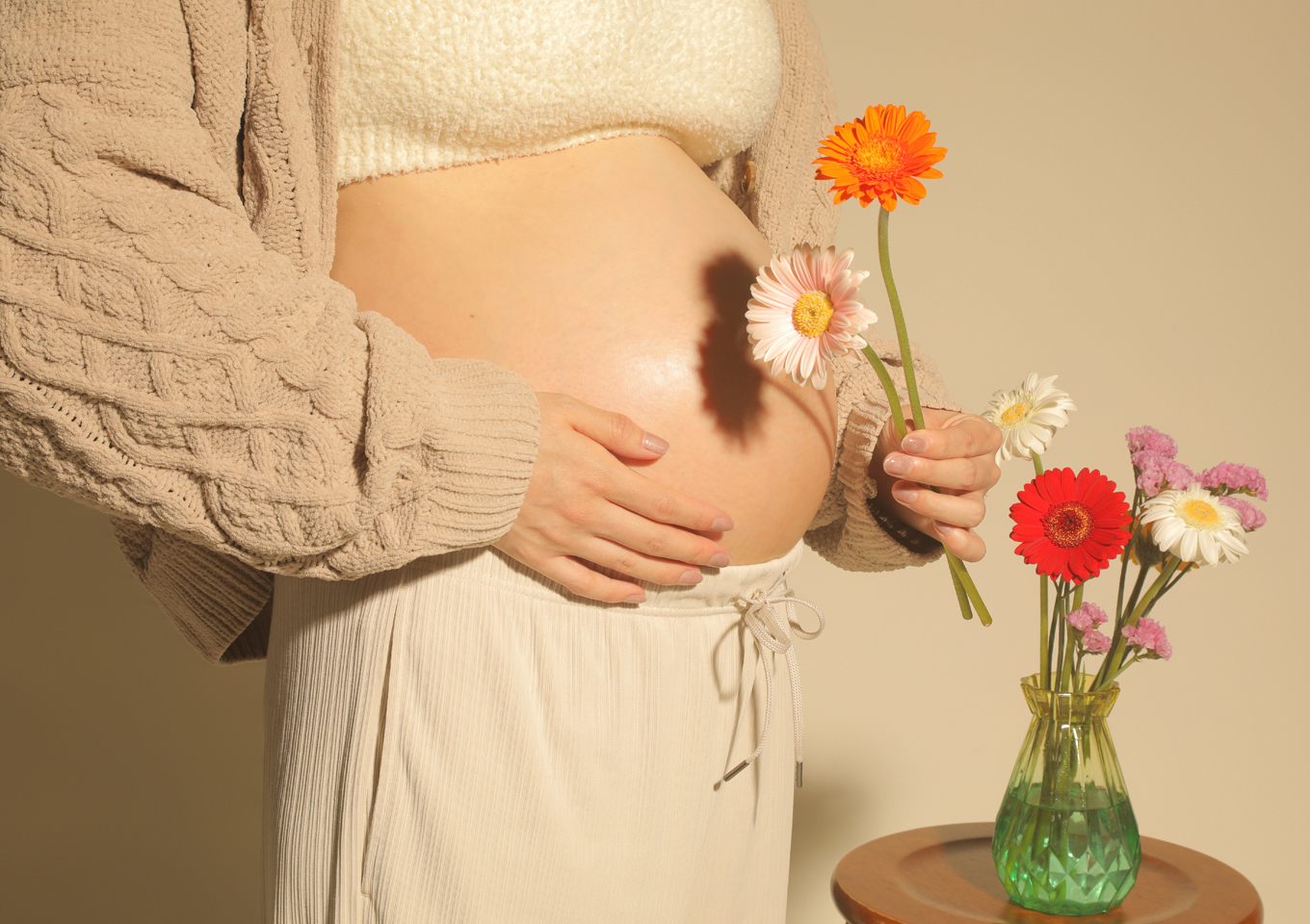 マタニティフォト　花　かわいい　アニーズスタジオ　写真館