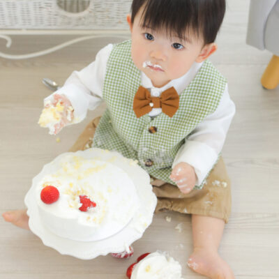 アニーズスタジオ　写真館　スタジオ写真館　フォトスタジオ　スマッシュケーキ　1歳　1歳誕生　1歳お祝い方法　