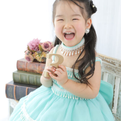 753　七五三　フォトスタジオ　写真館　アニーズスタジオ　ドレス　3歳　