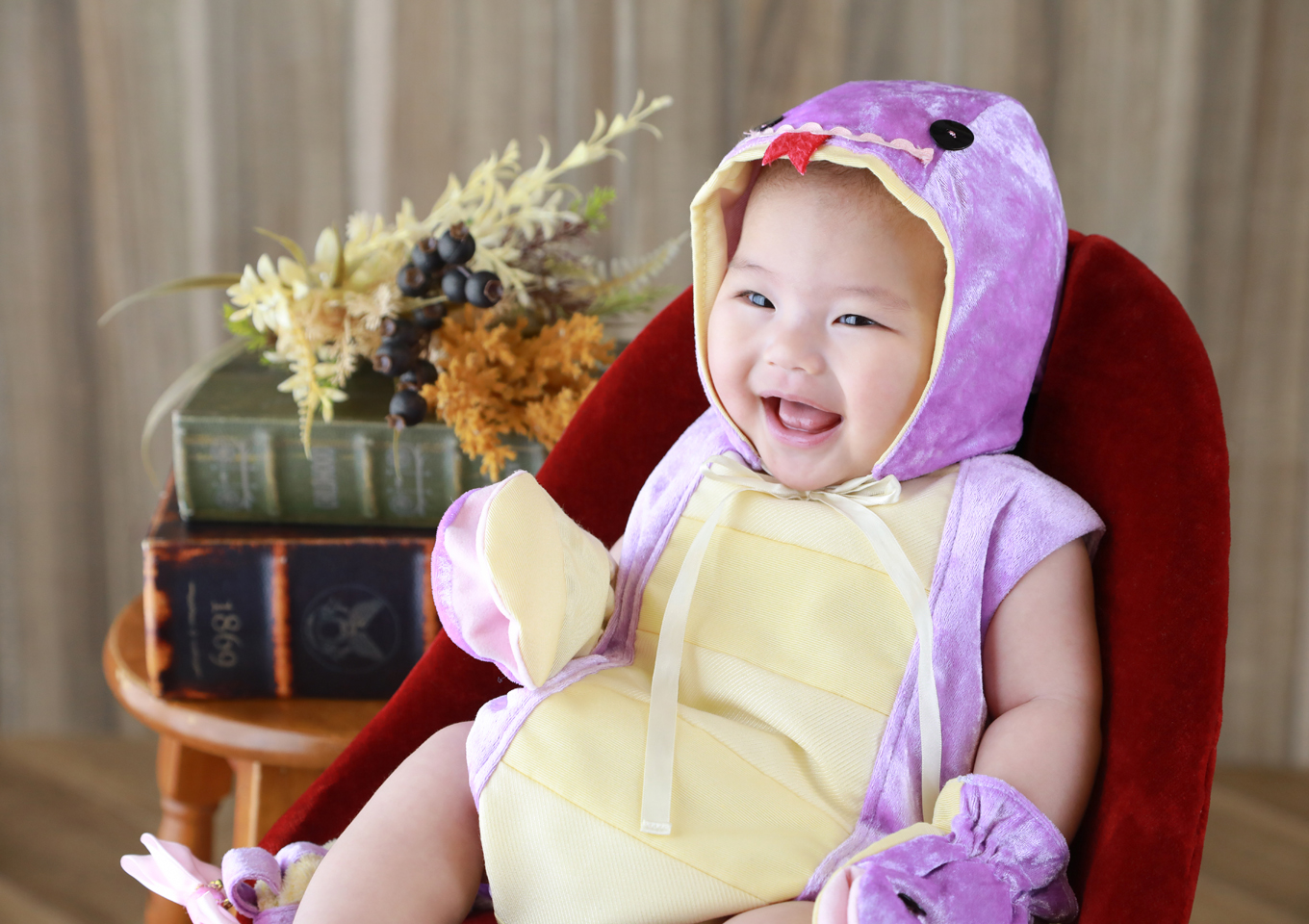 フォトスタジオ　百日祝い　100日　写真館　アニーズスタジオ　きぐるみ　生後３か月