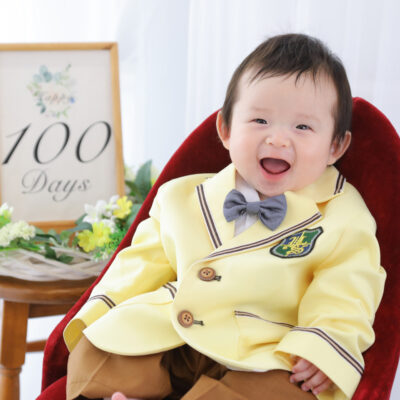 写真館　フォトスタジオ　100日　百日　生後3か月　赤ちゃん　記念写真