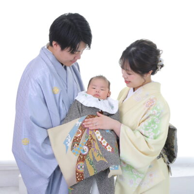 百日　家族撮影　和装